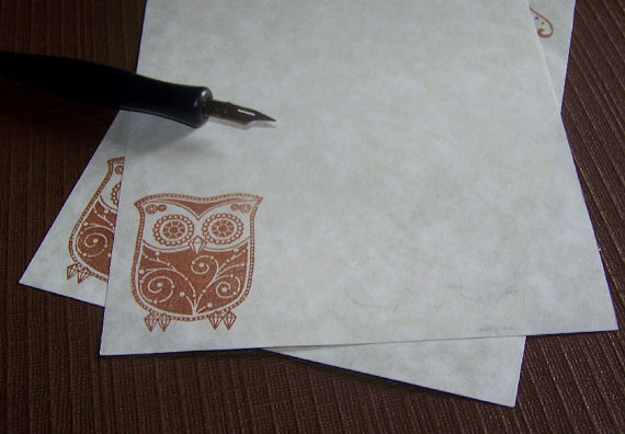 Owl Stationery Set - Art Deco - Vintage Appearance - 30 Parchment Sheets 30 Envelopes